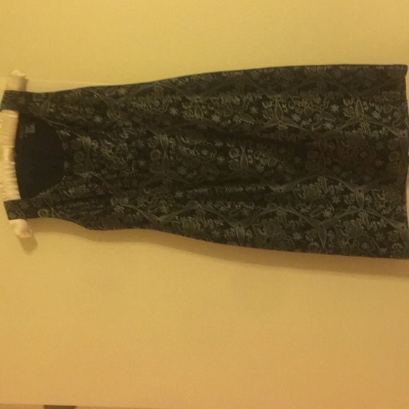 Brocade Dress with matching coat. - Picture 1 of 2